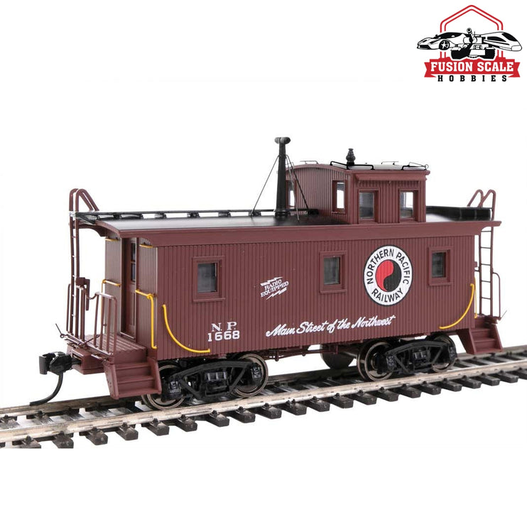 Walthers Proto HO Scale DM&IR Class G2 Wood Caboose - Ready to Run Northern Pacific #1668