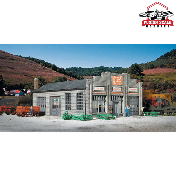 Walthers Cornerstone HO Scale State Line Farm Supply Kit 71/4 x 53/8 x 3" 18.4 x 13.7 x 7.6cm