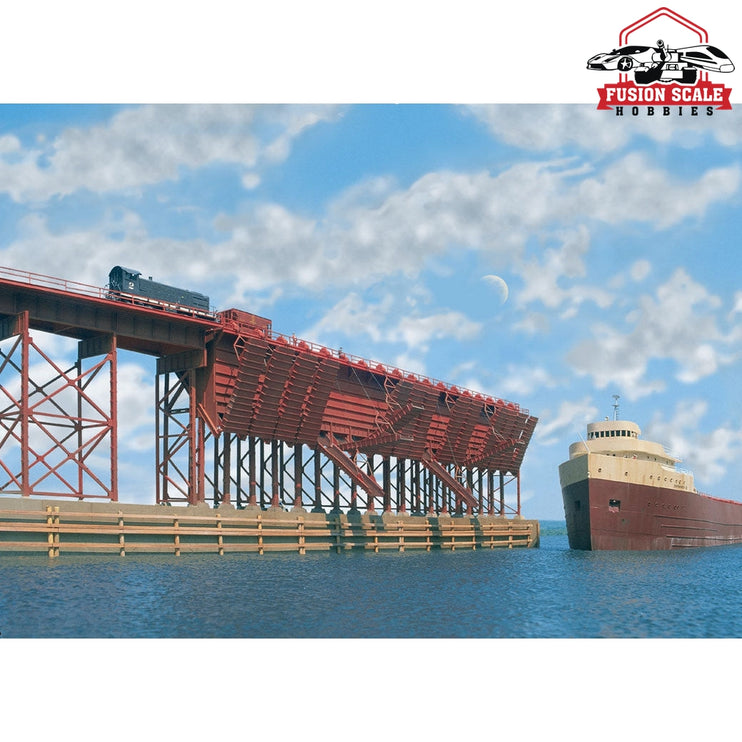 Walthers Cornerstone HO Scale Ore Dock Kit 481/2 x 5" 121.2 x 12.5cm