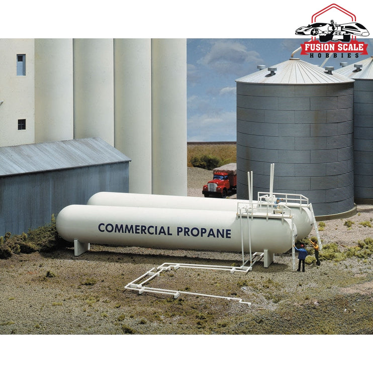 Walthers Cornerstone HO Scale Propane Tanks Kit Each: 9 x 11/2" 22.8 x 3.8cm pkg(2)