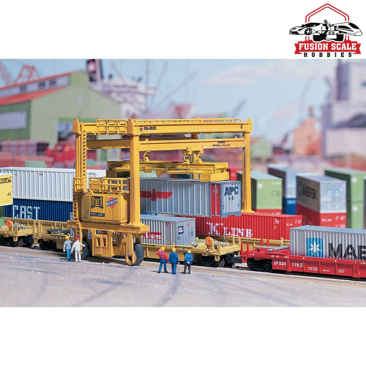 Walthers Cornerstone N Scale MIJACK Translift(R) Intermodal Crane Kit 4 x 31/8 x 3" 10.1 x 7.9 x 7.6cm