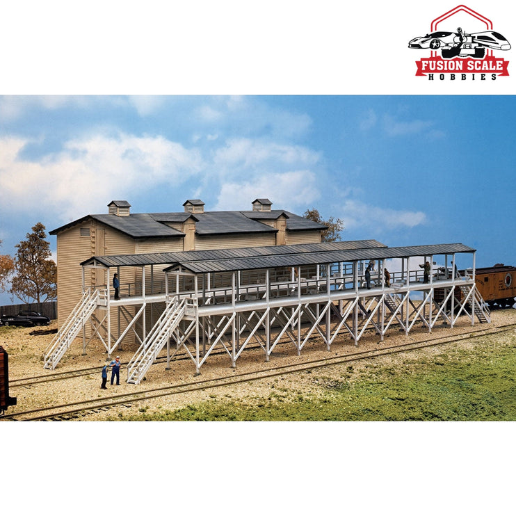 Walthers Cornerstone N Scale Ice House & Icing Platform Kit Overall: 97/8 x 33/4" 25 x 9.5cm