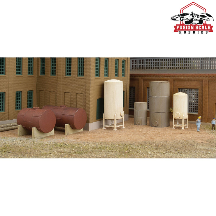 Walthers Cornerstone N Scale Storage Tanks Kit pkg(6)