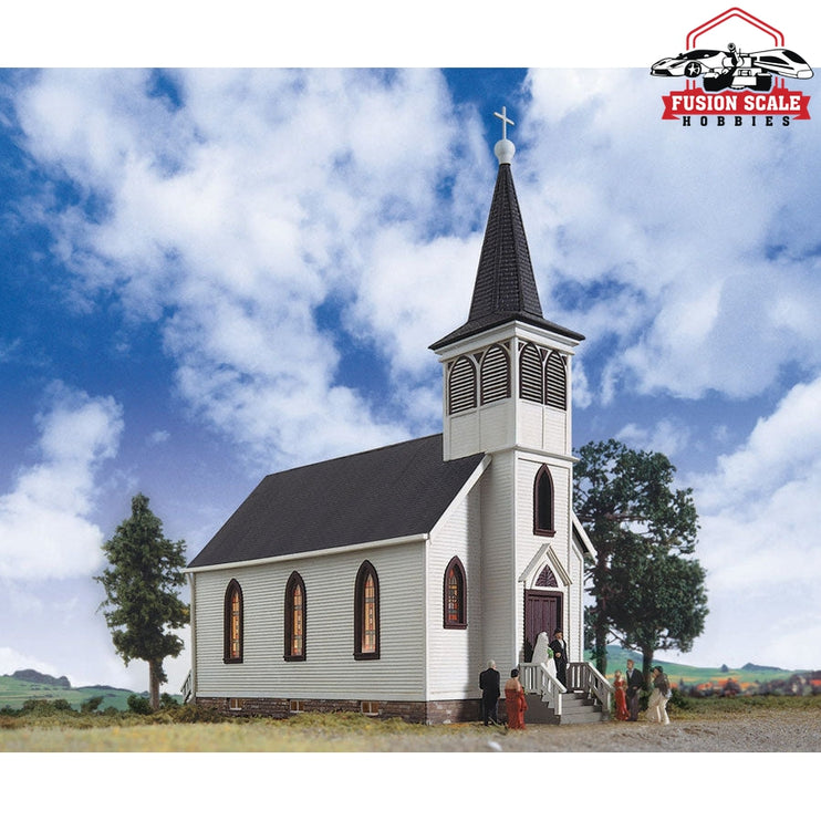 Walthers Cornerstone HO Scale Cottage Grove Church Kit 7 x 31/2 x 8" 17.8 x 8.9 x 20.3cm