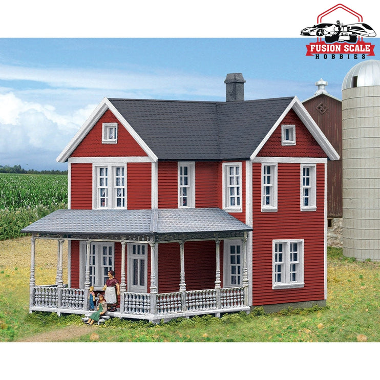 Walthers Cornerstone HO Scale Cottage Grove Farm House Kit 53/8 x 31/2 x 51/8" 13.6 x 8.8 x 13cm