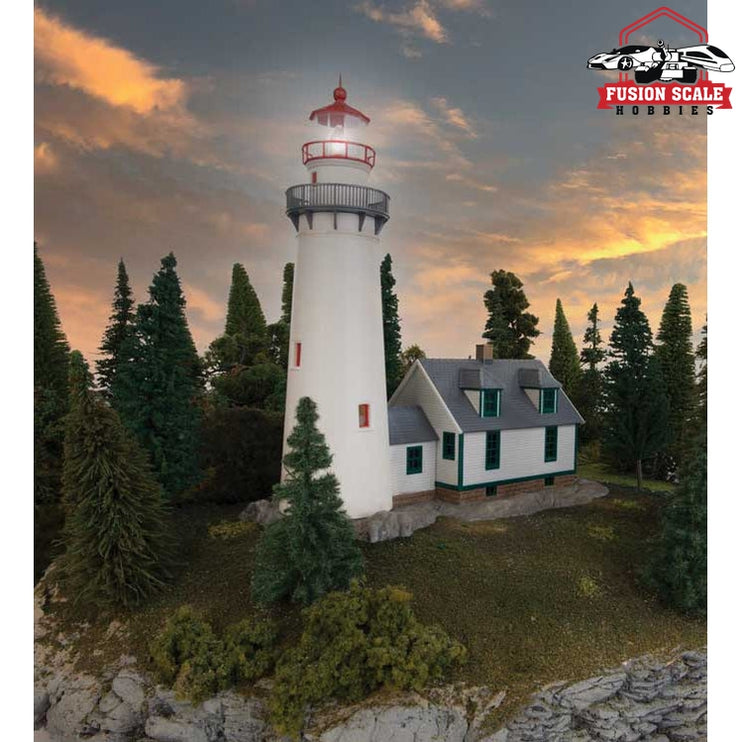 Walthers Cornerstone HO Scale Eagle Point Lighthouse Kit 