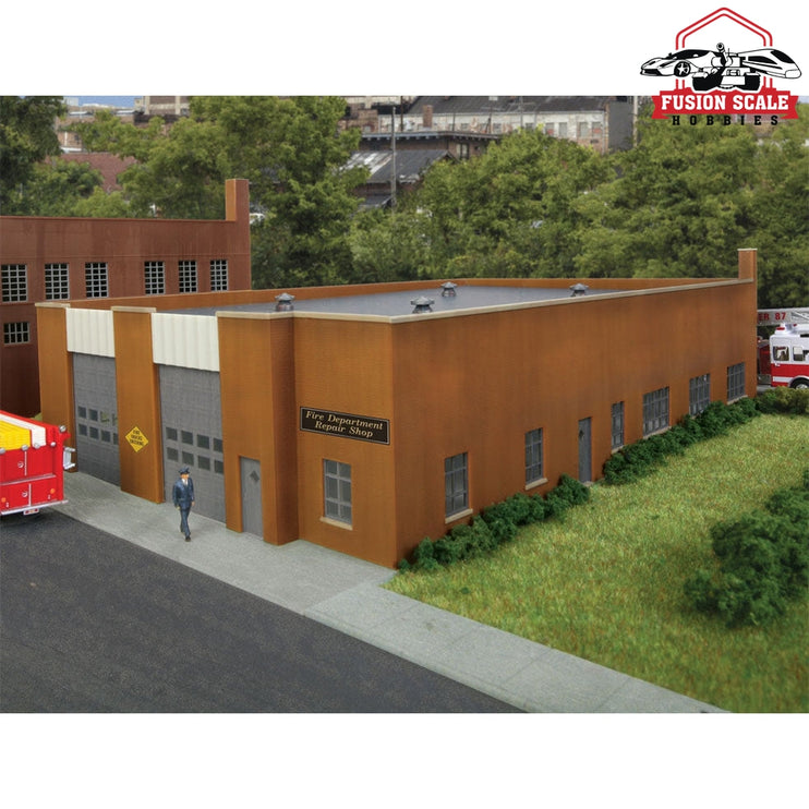 Walthers Cornerstone HO Scale Fire Department Repair Shop Kit 135/8 x 71/2 x 33/8" 34.6 x 19 x 8.5cm