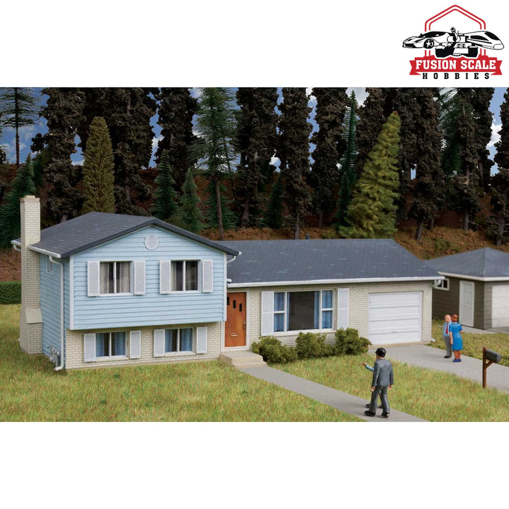 Walthers Cornerstone HO Scale SplitLevel House Kit 71/4 x 33/4 x 29/16" 18.4 x 9.5 x 6.5cm