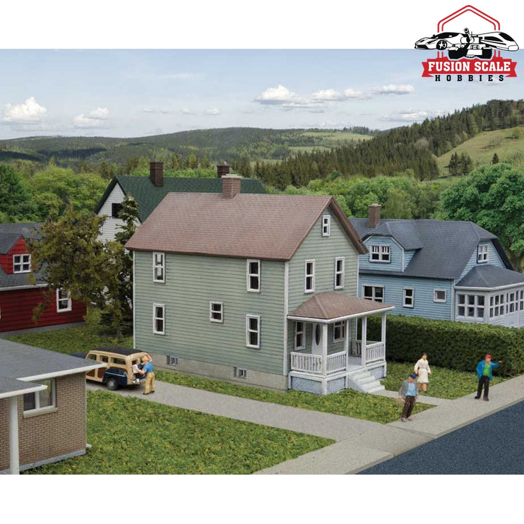 Walthers Cornerstone N Scale TwoStory Frame House Kit 33/8 x 11/2 x 23/8"  8.6 x 4 x 5.9cm