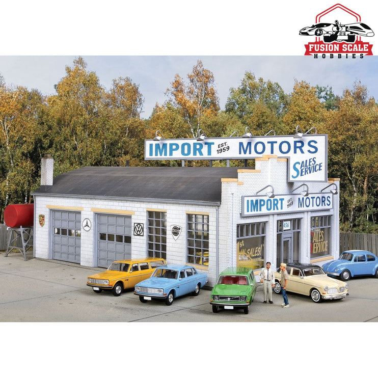 Walthers Cornerstone HO Scale Import Motors Kit 71/4 x 53/8 x 37/8" 18.4 x 13.6 x 9.4cm