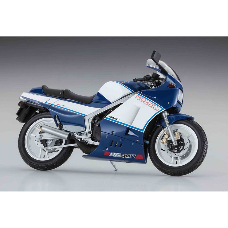 Hasegawa 1/12 Suzuki RG400 Late Version 'Blue/White Color' W/Under Cowl