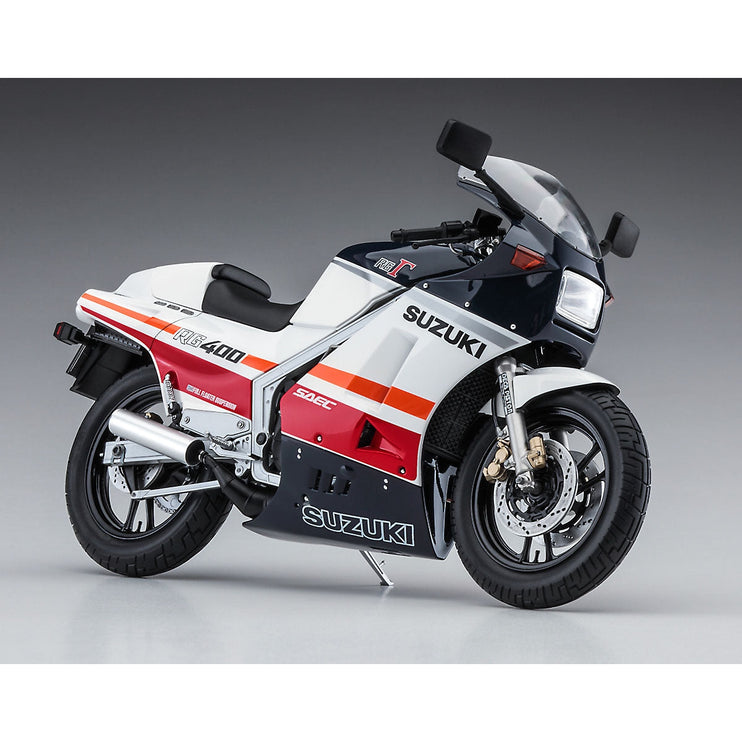 Hasegawa 1/12 Suzuki RG400 Gamma Early Version 'Red/White Color' with Under Cowl