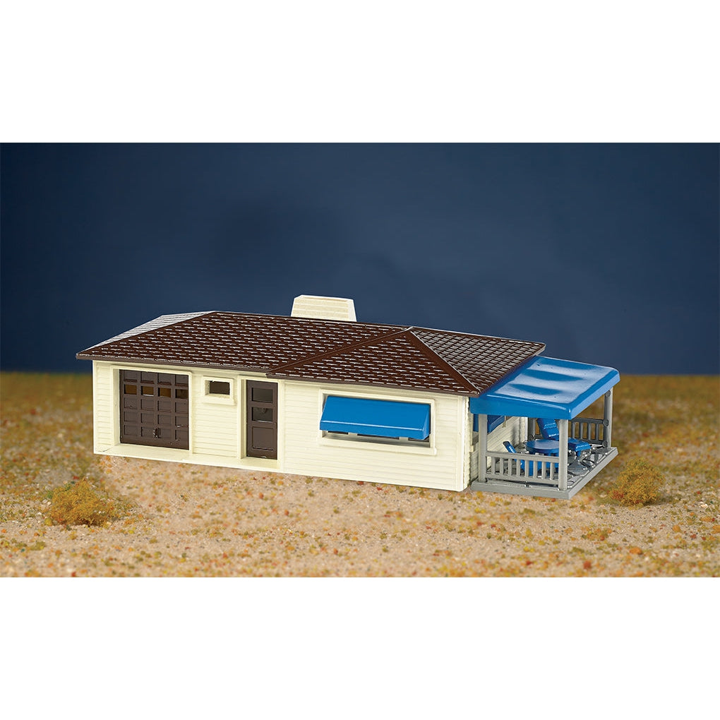 Scale Model Ranch House Bachmann HO Scale Plasticville Ranch House - BAC45156 – Fusion Scale ...