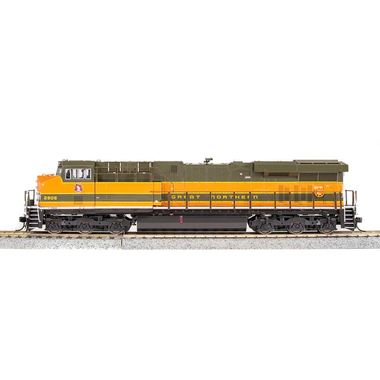 Broadway Limited HO Scale ES44AC Diesel GN #2905 Empire Builder DC/DCC Sound Pargon 4