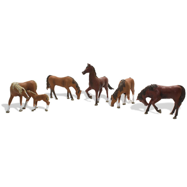 Chestnut Horses - HO Scale - Two foals and four adult horses complete this set