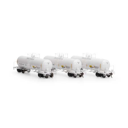 Athearn Genesis HO 13,600-Gal Acid Tank, UTLX/White/Reflectors (3)