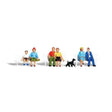 HO Scenic Accents People Sitting & Waiting w/Dog (6) - Fusion Scale Hobbies