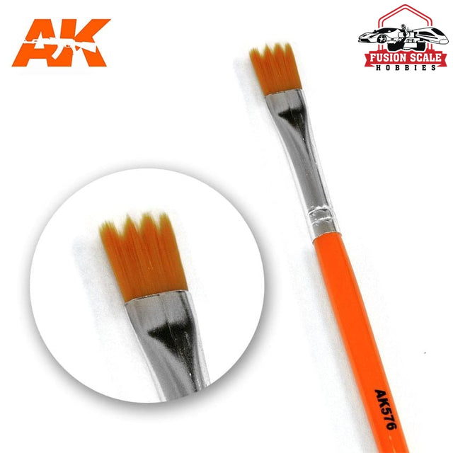 AK Interactive Saw Shape Weathering Paint Brush AKI576 - Fusion Scale Hobbies