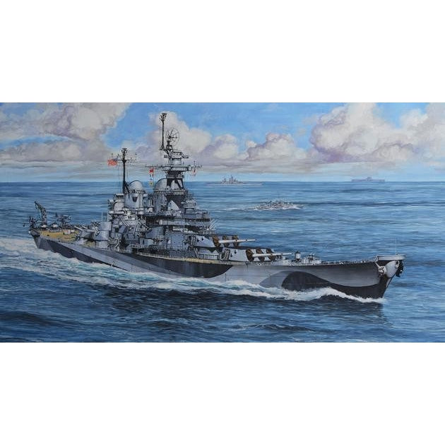 Revell 1/1200 USS Missouri Battleship WWII