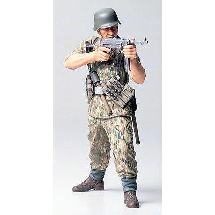 1/16 WWII German Elite Infantryman - Fusion Scale Hobbies